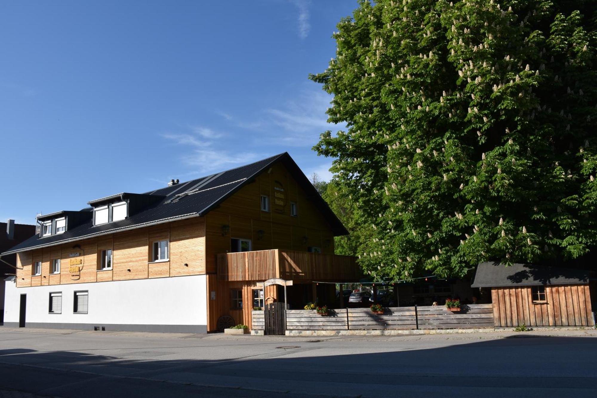 Gasthaus Und Pension Halli-Galli Passau Exterior foto